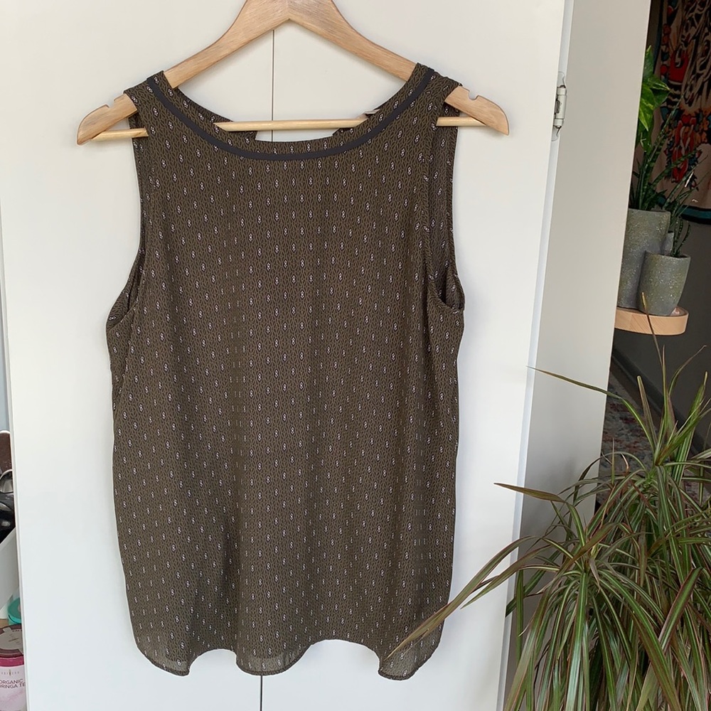 LOFT Tank